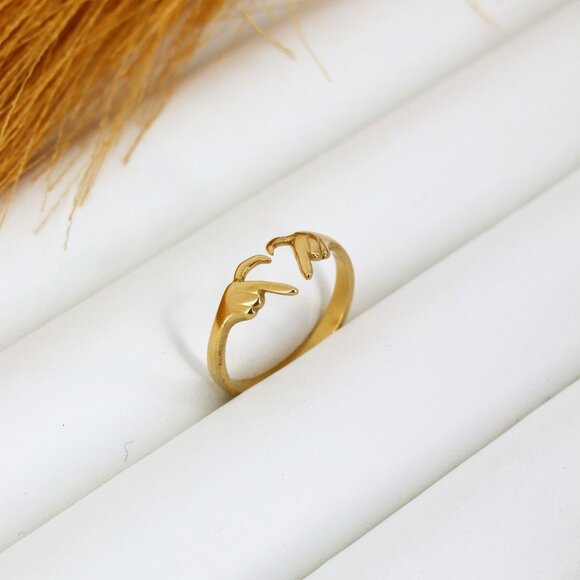 Trendy Heart Hands Adjustable Ring - Unique Stainless Steel Jewelry - Picture 1 of 2